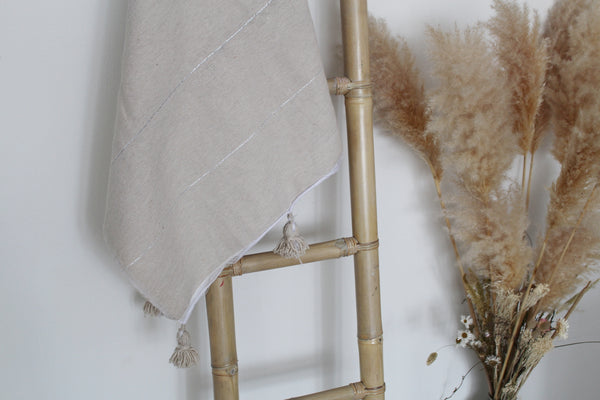 Pompom deken beige -s-